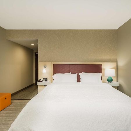 Hampton Inn Newport Dış mekan fotoğraf