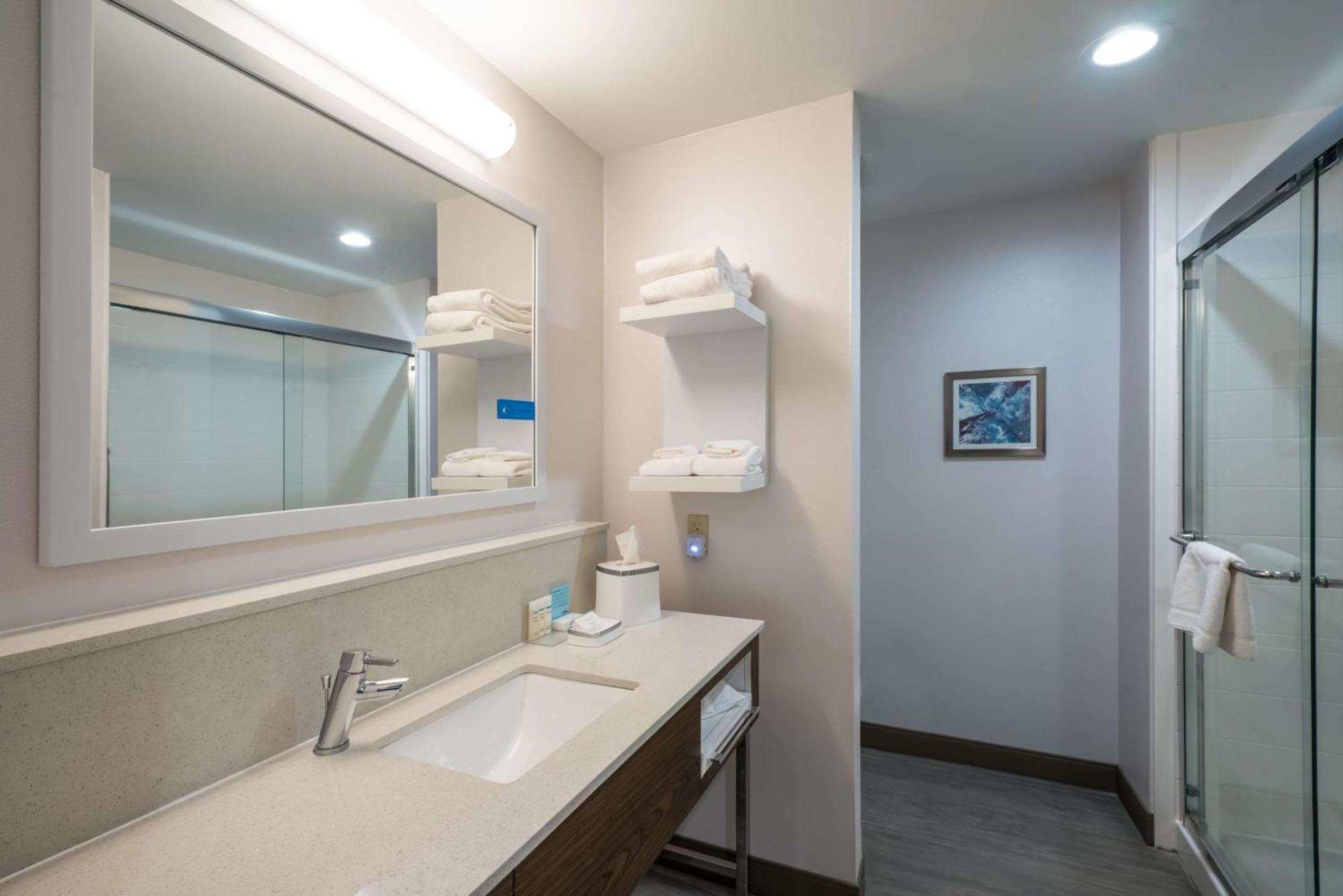 Hampton Inn Newport Dış mekan fotoğraf