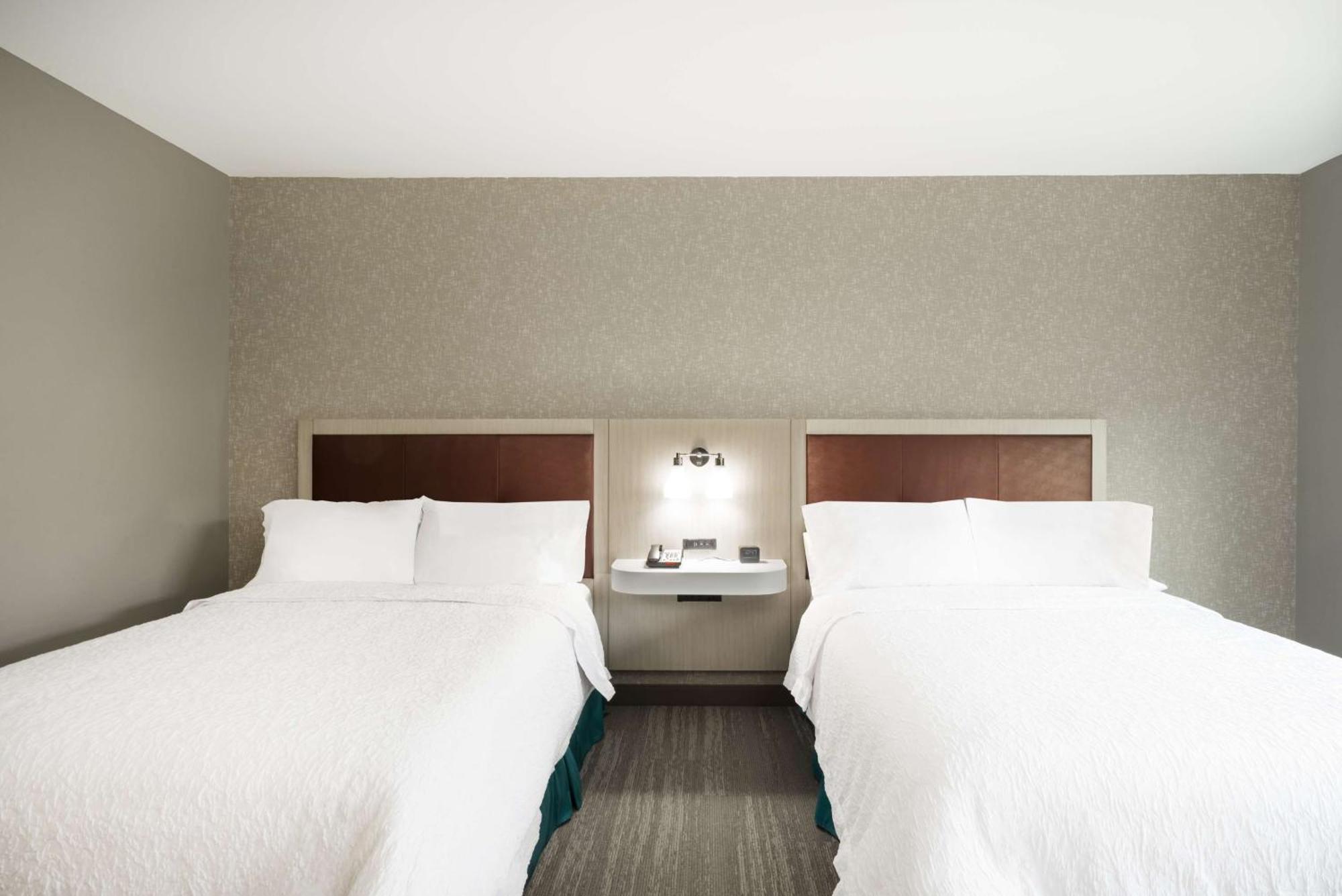 Hampton Inn Newport Dış mekan fotoğraf