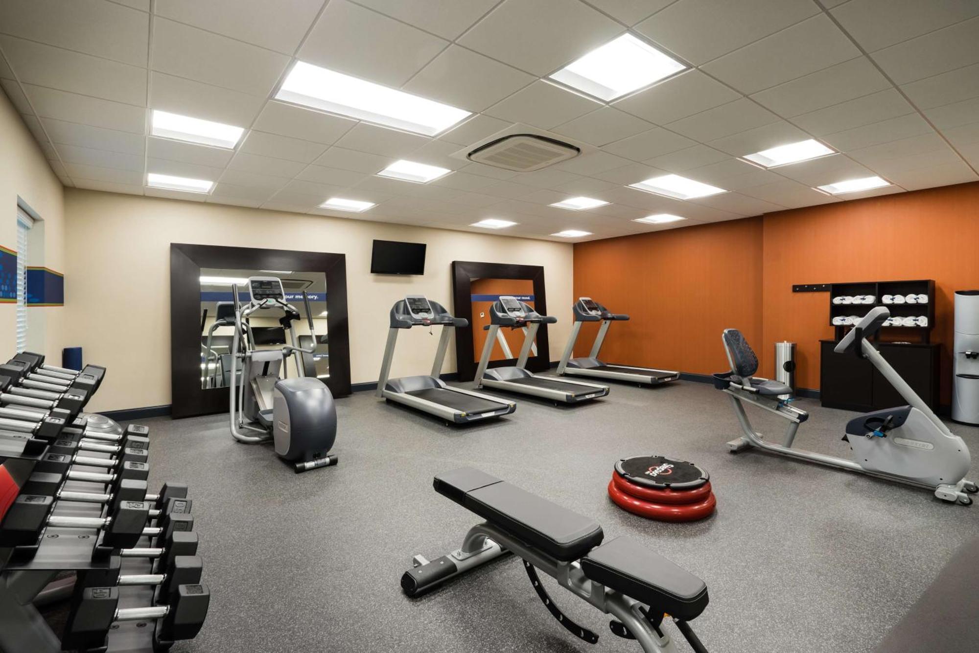 Hampton Inn Newport Dış mekan fotoğraf